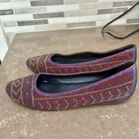 Shoes - Donald J Pliner Nice Hasin Flats Beaded Purple Aztek Design Size 9